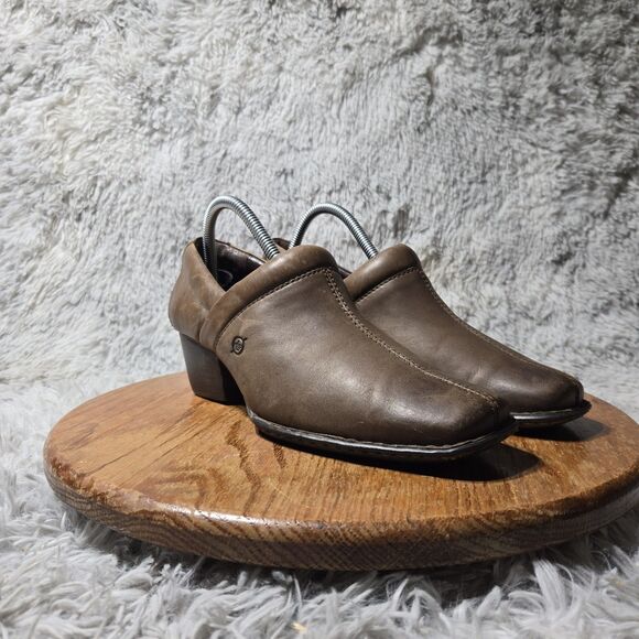 Born Womens Kinney Boot Size 9 Block Heel Shootie Brown Leather Slip On Shoe - Picture 1 of 10